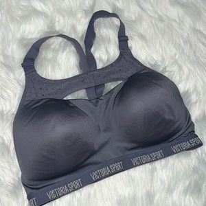 VS VSX Victoria’s Secret Sport grey Incredible Lightweight bra 34DD 32DDD